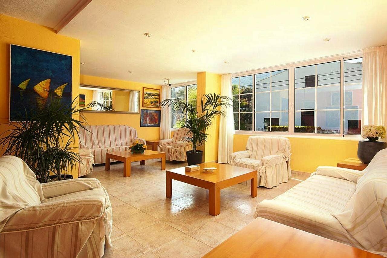 Pinos Altos Apartments Cala San Vicente  Bagian luar foto